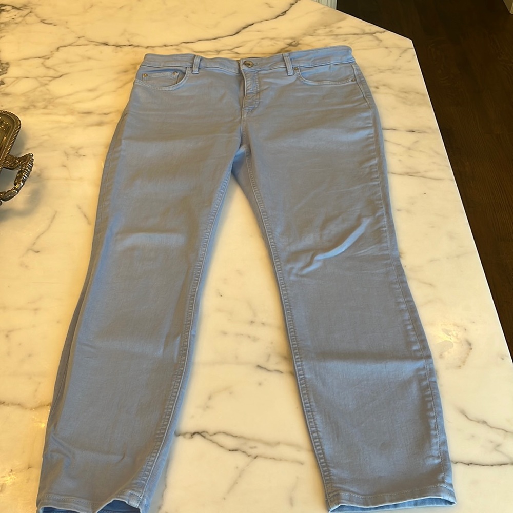 Vineyard Vines light blue denim jeans